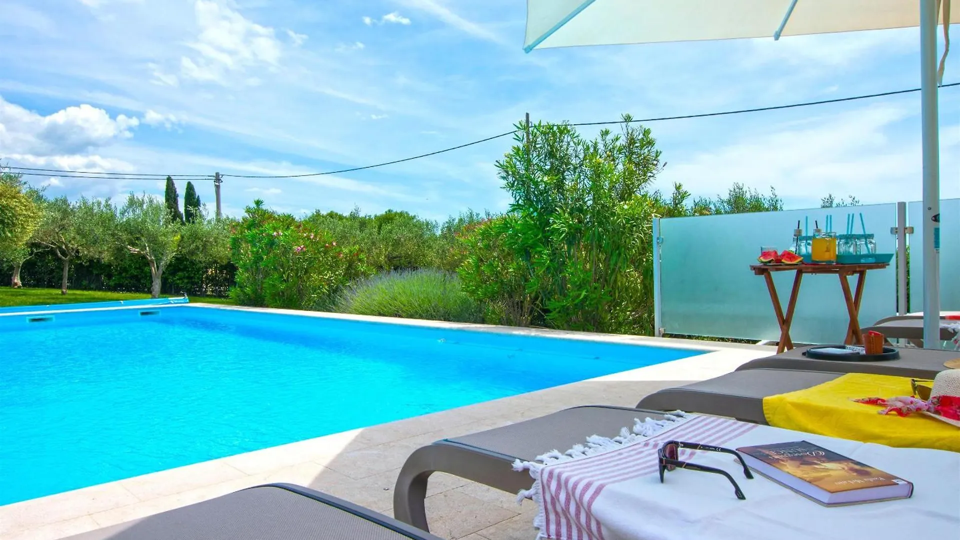 House Lucky Vila Polaca